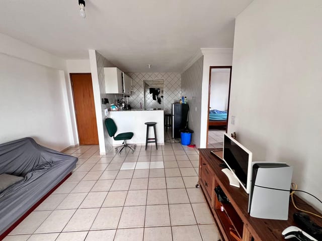 Apartamento 2 quartos e 2 banheiros, à venda, no bairro Setor Leste Universitário em Goiânia