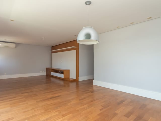Apartamento com 167m² 3 quartos e 5 banheiros, à venda, no bairro Cidade Monções em São Paulo