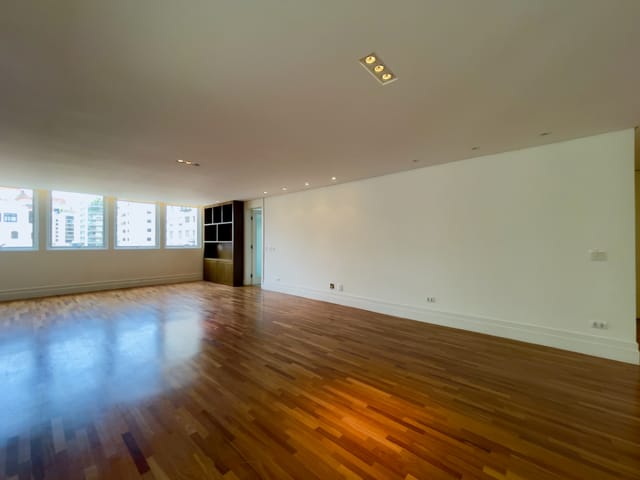 Apartamento com 184m² 3 quartos e 5 banheiros, à venda, no bairro Cerqueira César em São Paulo
