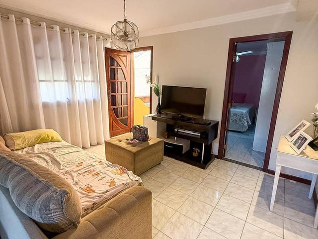 Apartamento 2 quartos e 1 banheiro, para alugar, no bairro Alto Cajueiros em Macaé