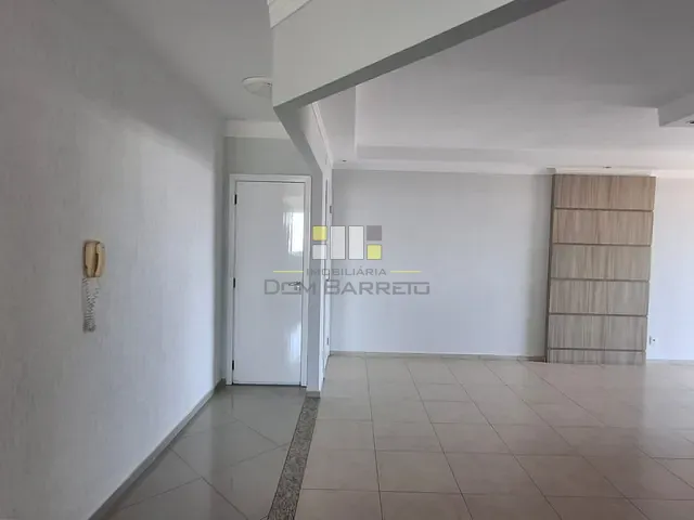Apartamento à venda, no bairro Jardim São Carlos em Sumaré