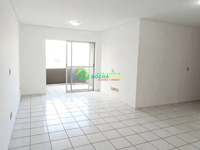 Apartamento 4 quartos e 3 banheiros, para alugar, no bairro Fátima em Teresina