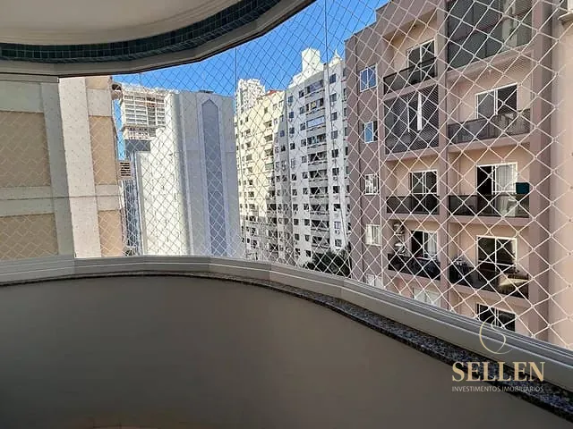 Apartamento com 161m² 2 quartos e 3 banheiros, à venda, no bairro Centro em Balneário Camboriú