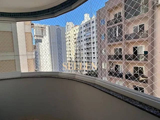 Apartamento com 161m² 2 quartos e 3 banheiros, à venda, no bairro Centro em Balneário Camboriú