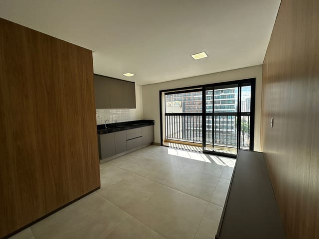 Apartamento 2 quartos e 2 banheiros, para alugar, no bairro Setor Marista em Goiânia