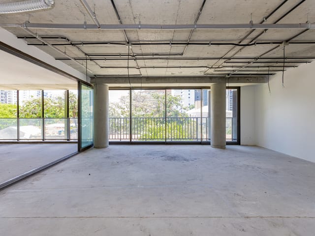 Apartamento com 204m² 3 quartos e 5 banheiros, à venda, no bairro Vila Nova Conceição em São Paulo