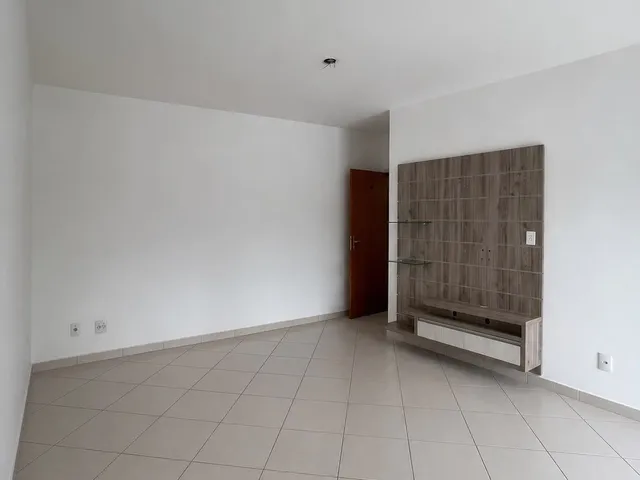 Apartamento 2 quartos e 2 banheiros, para alugar, no bairro Lagoa em Macaé