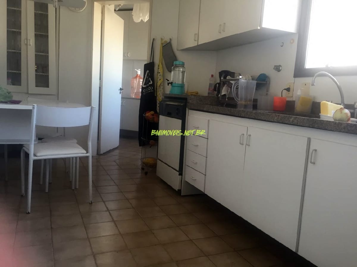 Apartamento para alugar com 3 quartos, 170m² - Foto 28