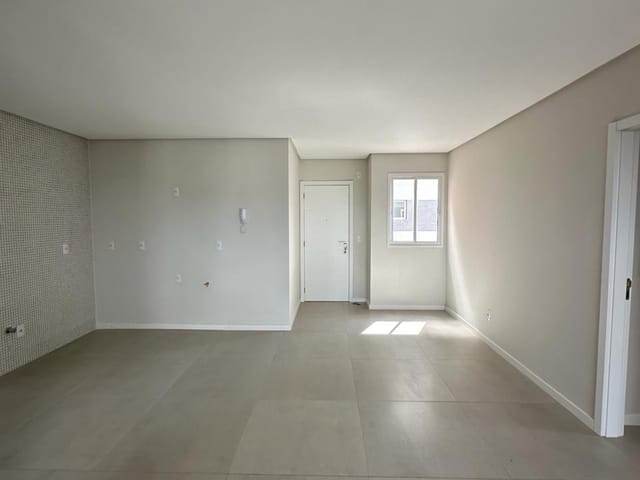 Apartamento com 193m² 3 quartos e 1 banheiro, à venda, no bairro Centro em Ponta Grossa