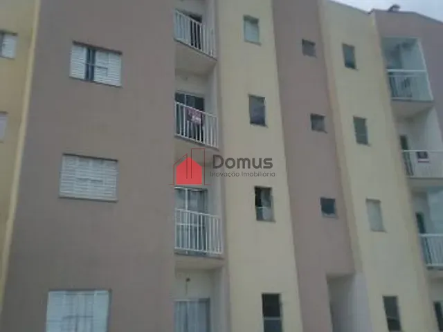 Apartamento 2 quartos e 1 banheiro, à venda ou para alugar, no bairro Conjunto Habitacional Terra dos Ipês II (Fase I) em Pindamonhangaba