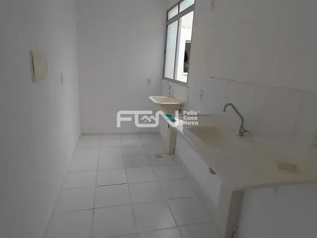 Apartamento 2 quartos e 1 banheiro, à venda, no bairro Boa União (Abrantes) em Camaçari