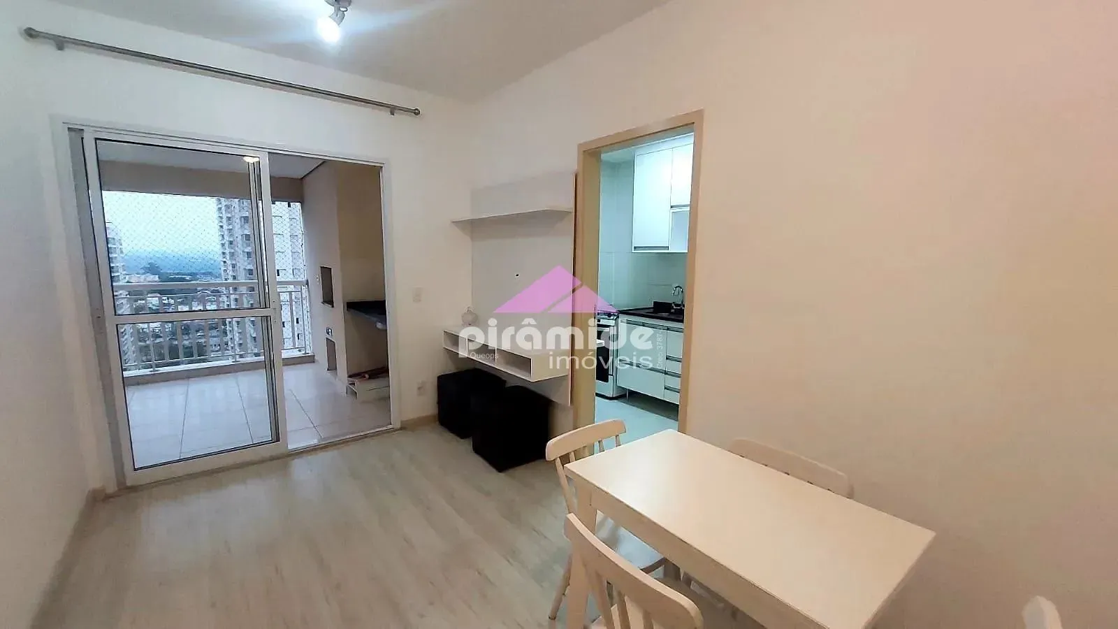 Apartamento, 2 quartos, 62 m² - Foto 1