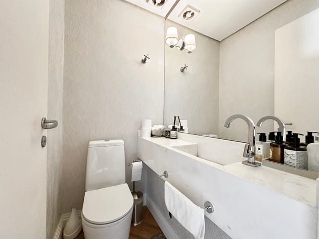 Apartamento com 171m² 3 quartos e 4 banheiros, à venda, no bairro Aclimação em São Paulo