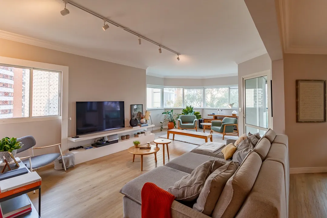 Apartamento para venda em Jardim Fonte do Morumbi com 3 quartos, sendo 3 suítes, 225m²