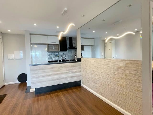 Foto do Apartamento - 🌇 Sofisticação e Conforto no Belém – 71m² com 3 Dormitórios, 1 Suíte, Sacada com Skinglass! à 800m da Estação Belém!  ✨ | Organização Imobiliária Açores