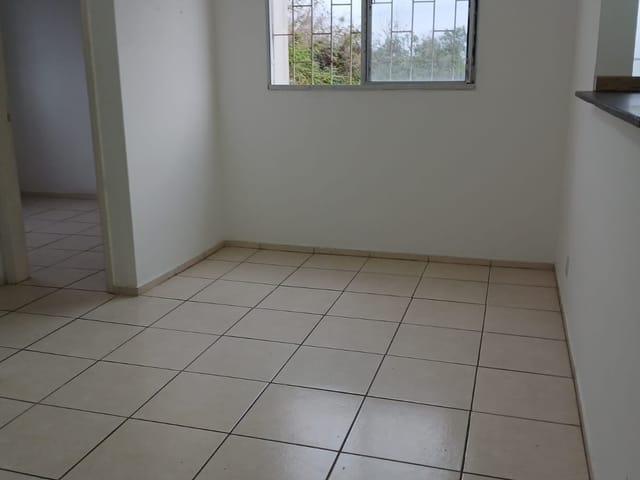 Apartamento 2 quartos e 1 banheiro, à venda, no bairro Parque Jóquei Club em Campos dos Goytacazes