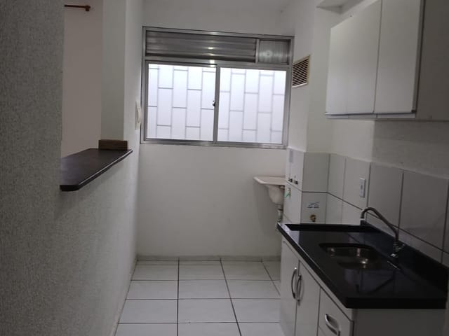 Apartamento 2 quartos e 1 banheiro, à venda, no bairro Parque Jóquei Club em Campos dos Goytacazes