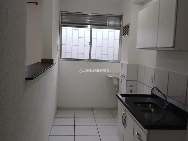 Apartamento 2 quartos e 1 banheiro, à venda, no bairro Parque Jóquei Club em Campos dos Goytacazes