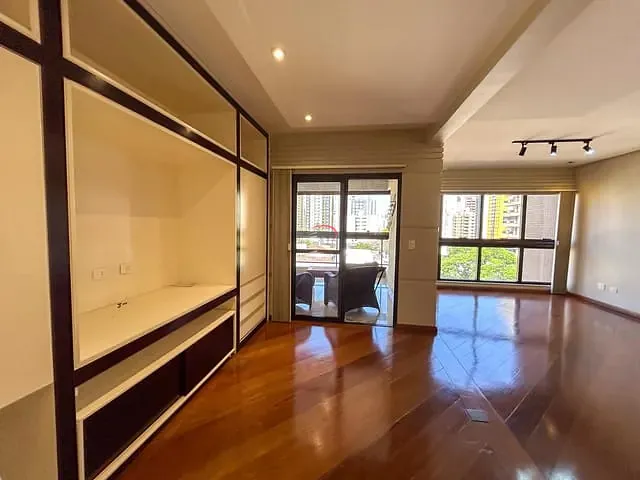 Apartamento com 237m² 3 quartos e 4 banheiros, à venda, no bairro Centro em Londrina