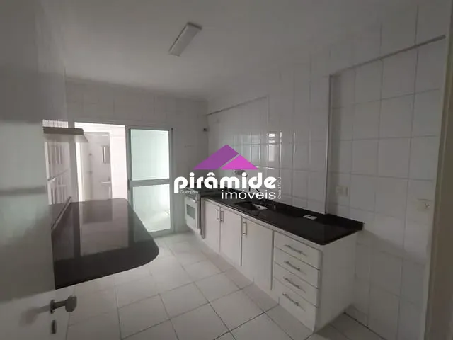 Apartamento com 105m² 3 quartos e 3 banheiros, para alugar, no bairro Parque Residencial Aquarius em São José dos Campos