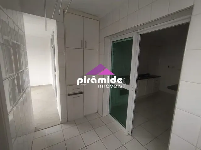 Apartamento com 105m² 3 quartos e 3 banheiros, para alugar, no bairro Parque Residencial Aquarius em São José dos Campos
