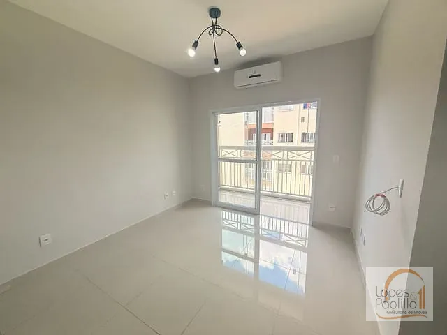 Apartamento 2 quartos e 1 banheiro, à venda, no bairro Centro em Piracaia