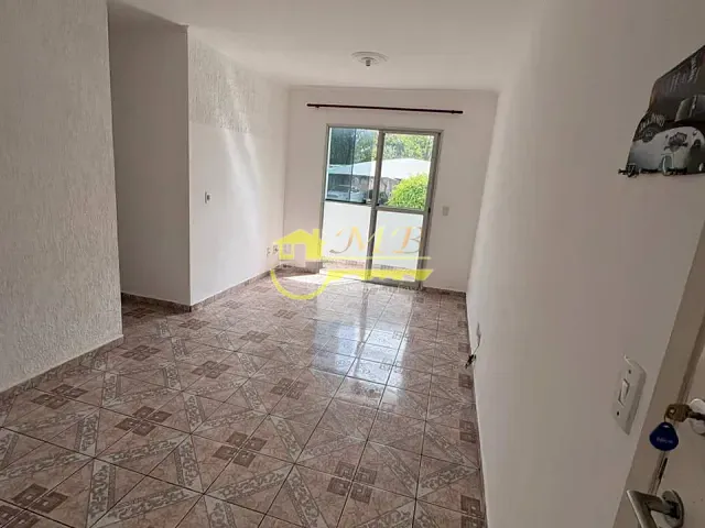 Apartamento com 65m² 2 quartos e 1 banheiro, à venda, no bairro Parque Camélias em Campinas