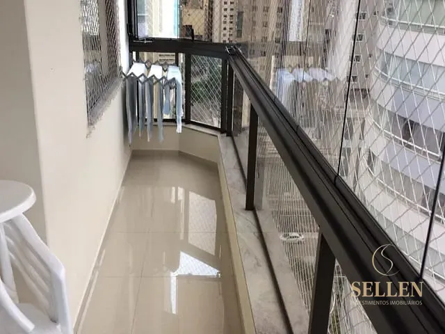 Apartamento 4 quartos e 3 banheiros, para alugar, no bairro Centro em Balneário Camboriú