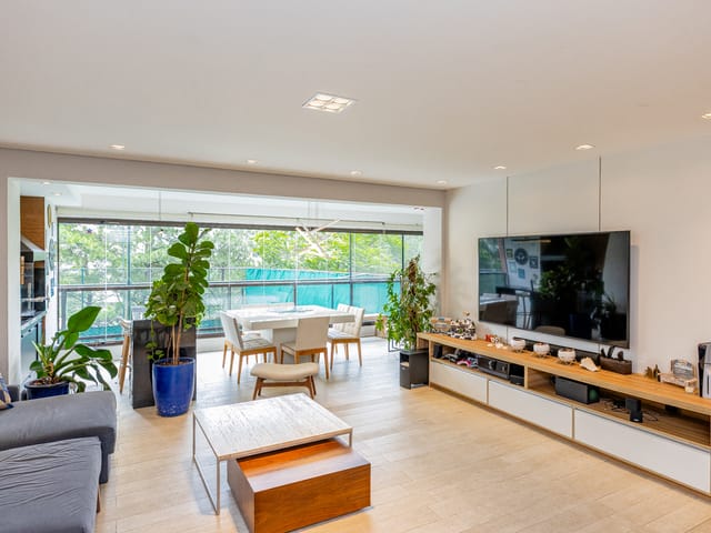 Apartamento com 167m² 3 quartos e 5 banheiros, à venda, no bairro Vila Cruzeiro em São Paulo
