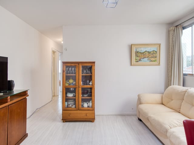 Apartamento com 1168m² 3 quartos e 2 banheiros, à venda, no bairro Jardim das Acácias em São Paulo