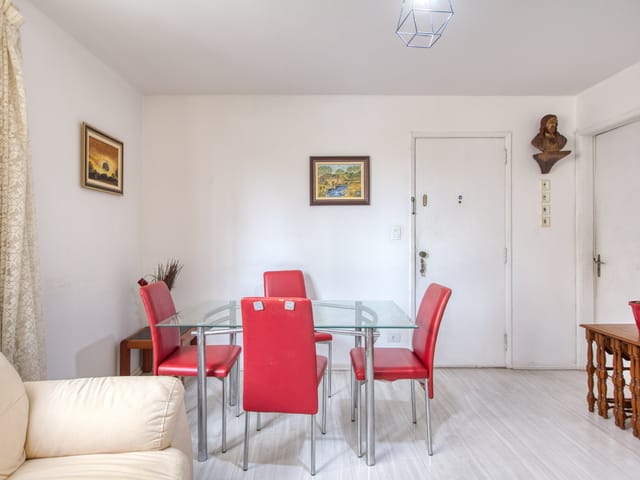 Apartamento com 1168m² 3 quartos e 2 banheiros, à venda, no bairro Jardim das Acácias em São Paulo