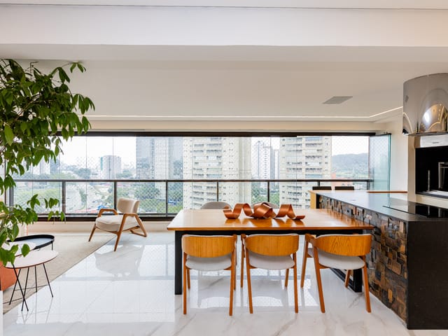 Apartamento com 209m² 3 quartos e 5 banheiros, à venda, no bairro Vila Cruzeiro em São Paulo