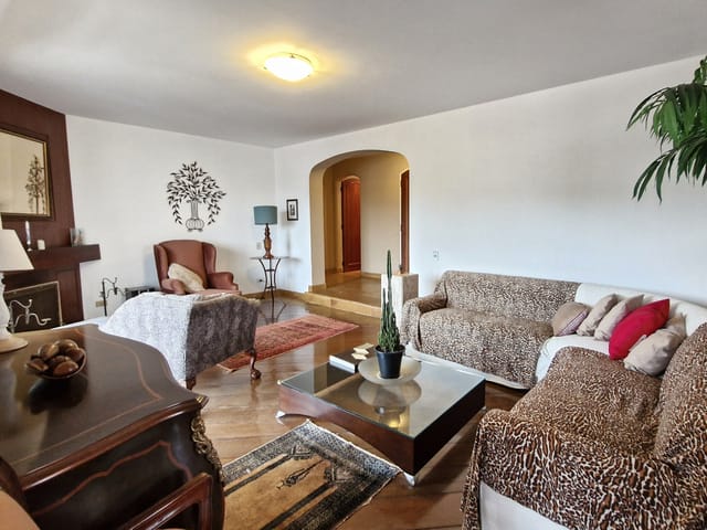 Apartamento com 363m² 3 quartos e 6 banheiros, à venda, no bairro Vila Madalena em São Paulo