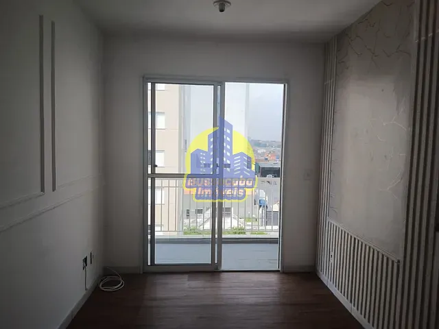 Apartamento com 48m² 2 quartos e 1 banheiro, para alugar, no bairro Metalúrgicos em Osasco