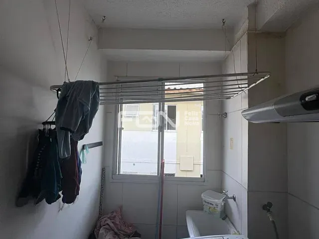 Apartamento 2 quartos e 1 banheiro, à venda, no bairro Jardim Limoeiro em Camaçari