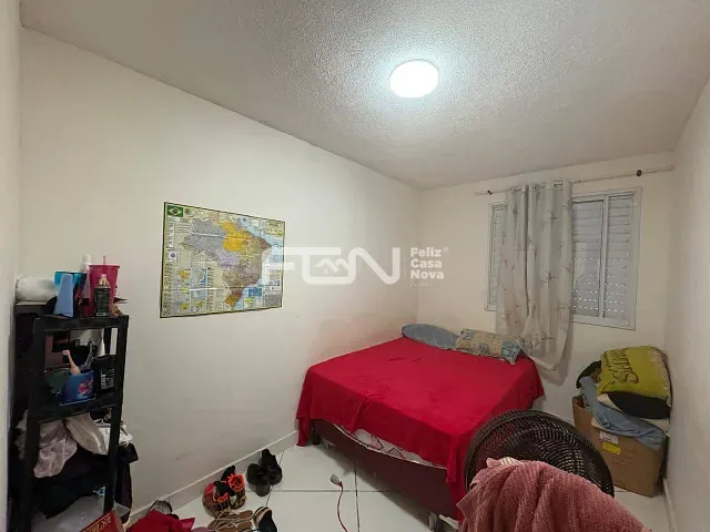 Apartamento 2 quartos e 1 banheiro, à venda, no bairro Jardim Limoeiro em Camaçari