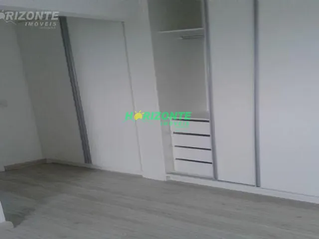 Apartamento com 63m² 2 quartos e 2 banheiros, para alugar, no bairro Urbanova em São José dos Campos