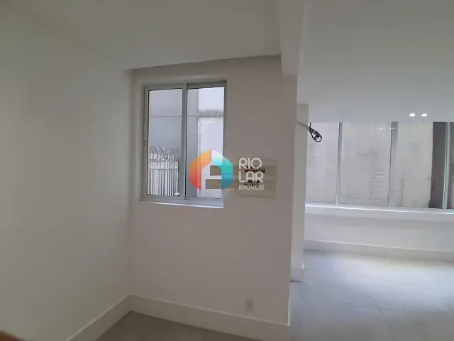 Apartamento com 110m² 3 quartos e 2 banheiros, à venda, no bairro Flamengo em Rio de Janeiro