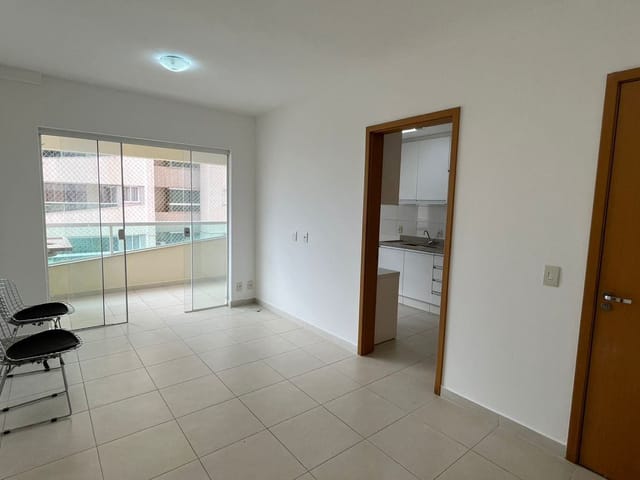Apartamento 2 quartos e 2 banheiros, para alugar, no bairro Setor Leste Universitário em Goiânia