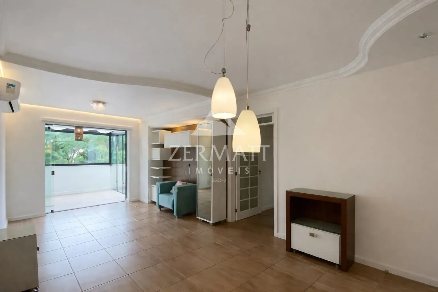 Apartamento com terraço do lado da Alameda — foto 3