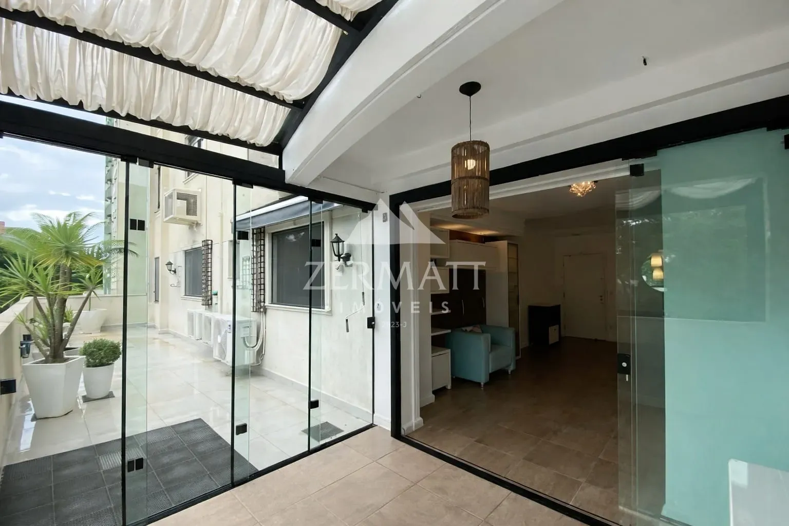 Apartamento com terraço do lado da Alameda — foto 2