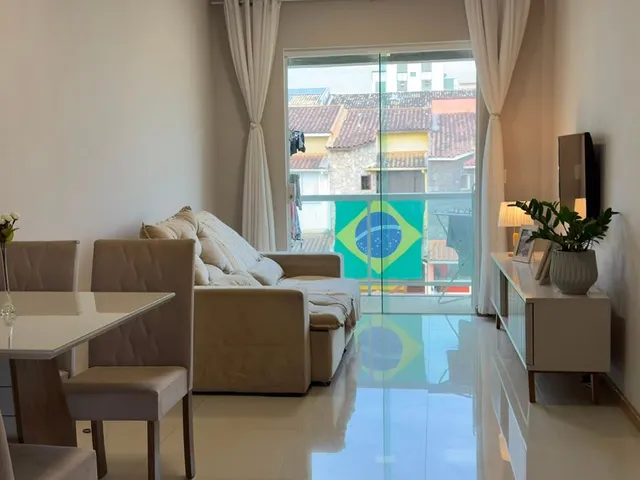 Apartamento 2 quartos e 2 banheiros, à venda, no bairro Riviera Fluminense em Macaé