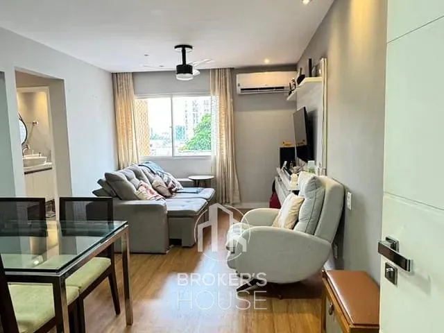 Apartamento 2 quartos e 2 banheiros, à venda, no bairro Praia do Canto em Vitória
