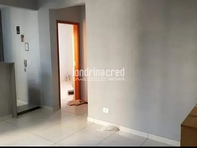 Apartamento 2 quartos e 1 banheiro, à venda, no bairro Jardim Maria Luiza em Londrina