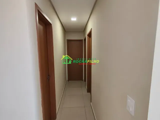 Apartamento 3 quartos e 2 banheiros, para alugar, no bairro Monte Castelo em Teresina