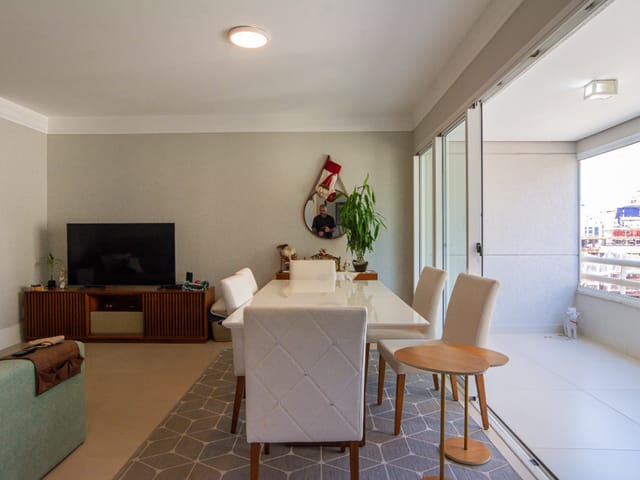 Apartamento com 104m² 3 quartos e 3 banheiros, à venda, no bairro Moema em São Paulo