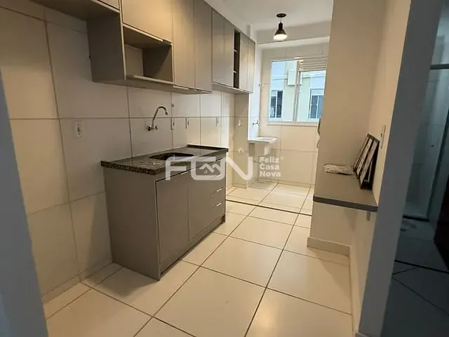 Apartamento 2 quartos e 1 banheiro, para alugar, no bairro Jardim Limoeiro em Camaçari