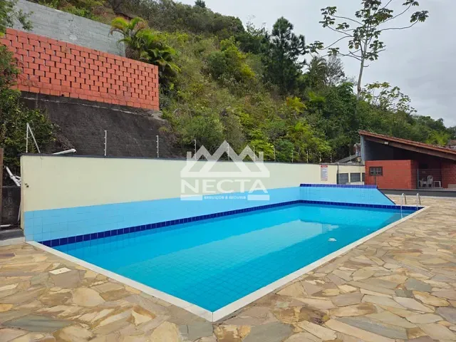 Apartamento com 30m² 1 quarto e 1 banheiro, à venda, no bairro Loteamento Balneário Camburi em Caraguatatuba