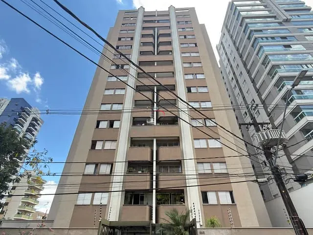 Apartamento com 122m² 3 quartos e 2 banheiros, à venda, no bairro Centro em Londrina