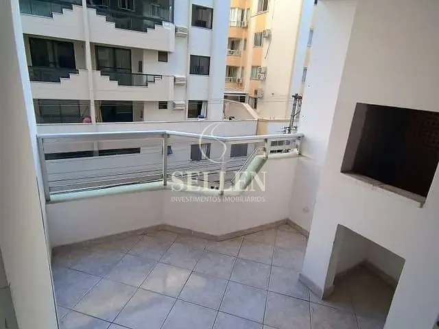 Apartamento 2 quartos e 2 banheiros, para alugar, no bairro Centro em Balneário Camboriú